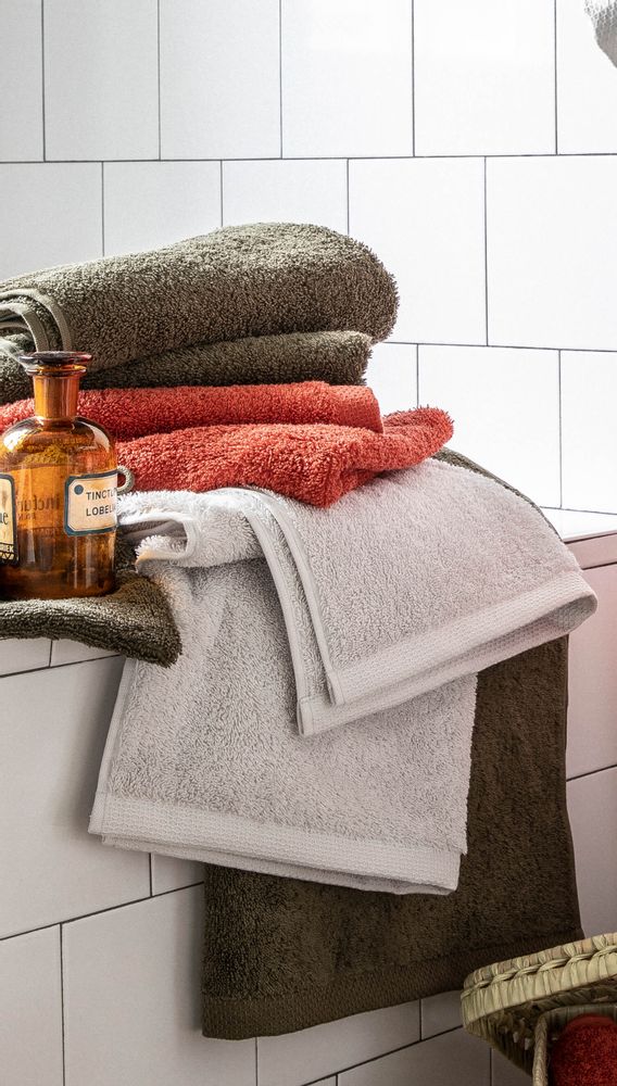 Bath towels - Aqua Camouflage - Towel, glove, bathrobe and bath mat - ESSIX