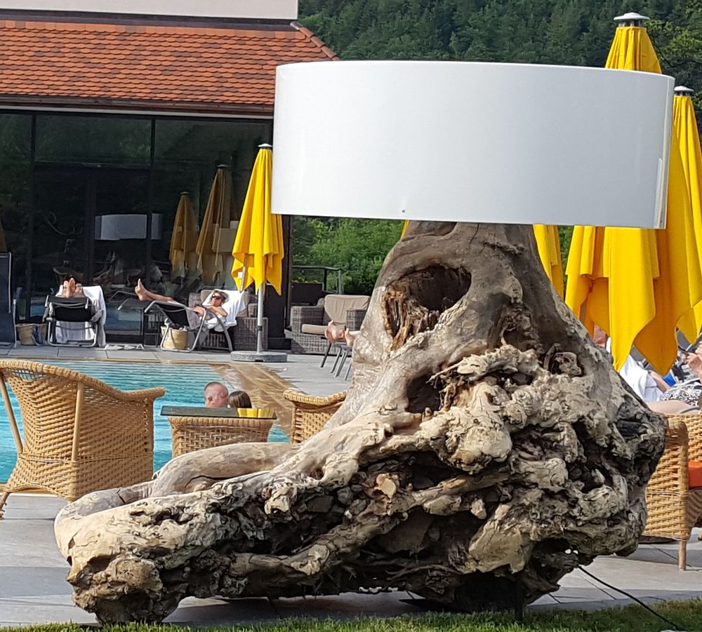Outdoor space equipments - The Phoenix Light Tree - ADJAO