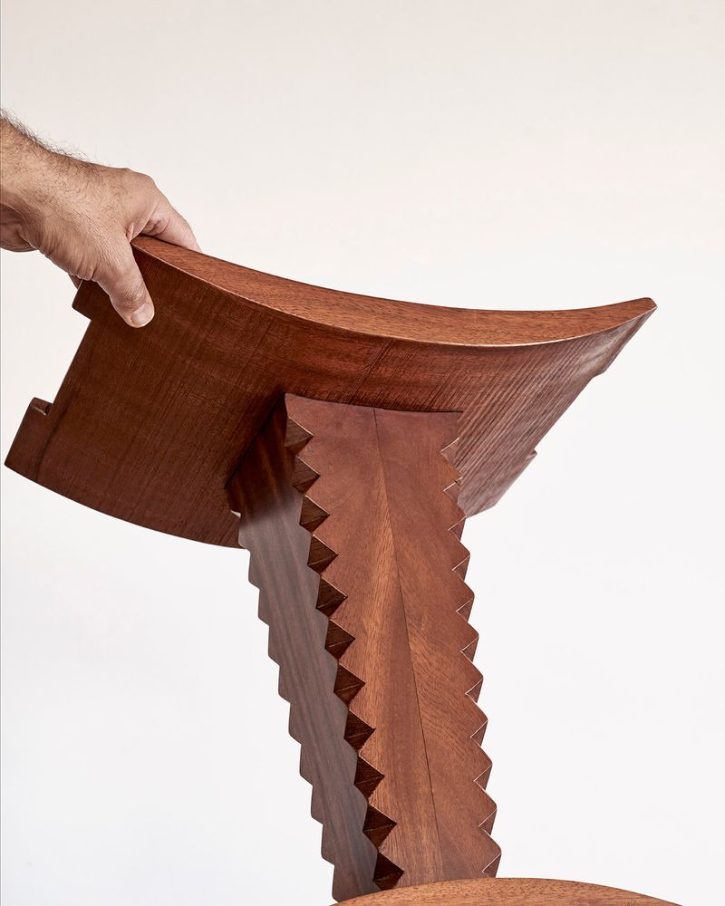 Stools for hospitalities & contracts - Aile African style wooden stool - VAN DEN HEEDE-FURNITURE-ART-DESIGN