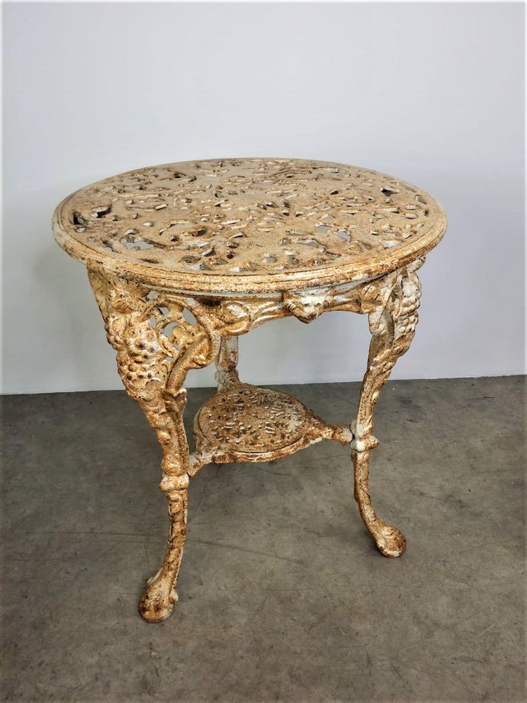 Decorative objects - Cast Iron Garden Table - JD PRODUCTION - JD CO MARINE