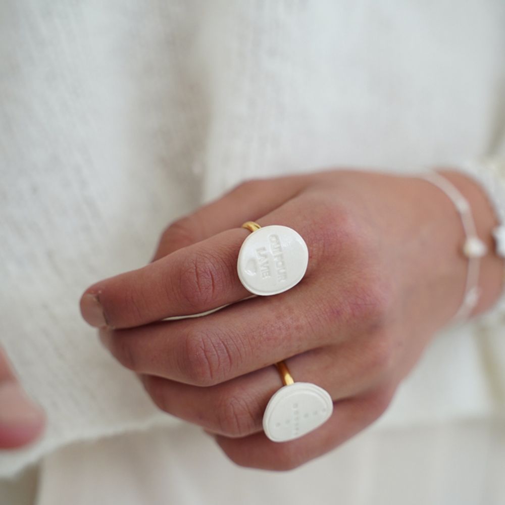 Bijoux - Petit plat rond Adelaide. - MARGOTE CERAMISTE