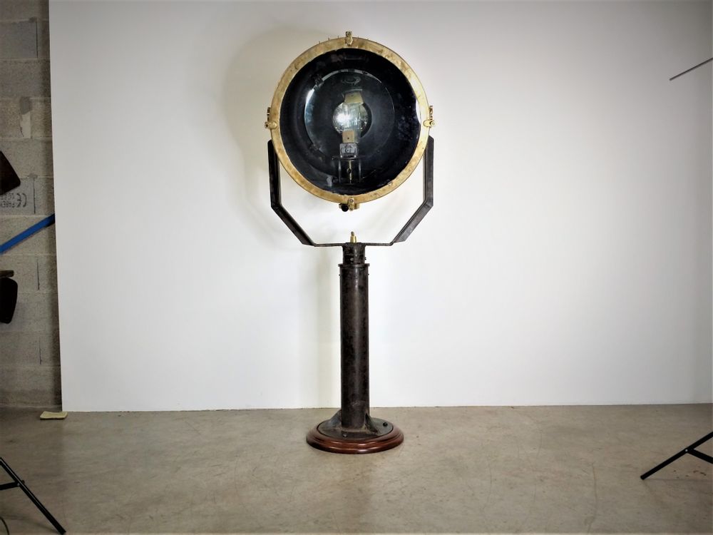Floor lamps - Research Lighthouse - JD PRODUCTION - JD CO MARINE