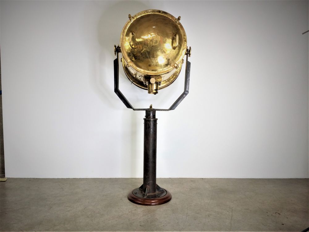 Floor lamps - Research Lighthouse - JD PRODUCTION - JD CO MARINE