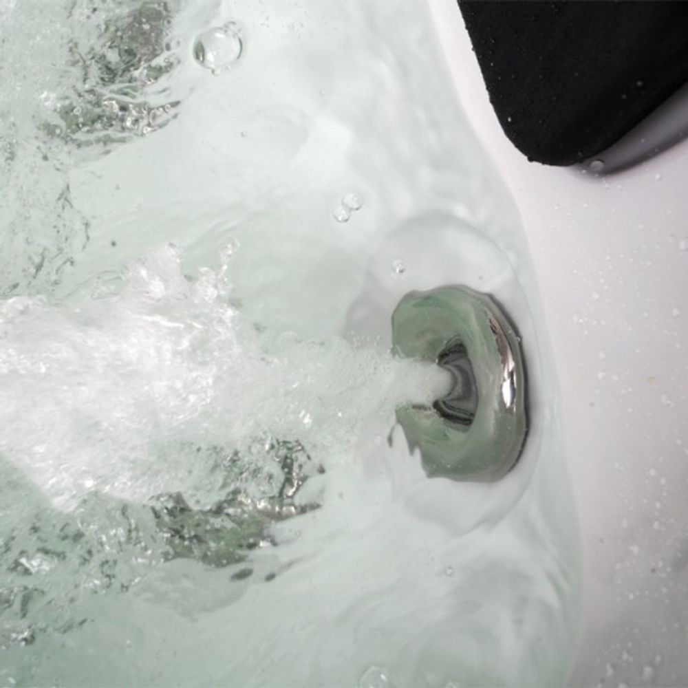 Jacuzzis - Jacuzzi extérieur Andrea — 6 personnes. - A LA CARTE DESIGN