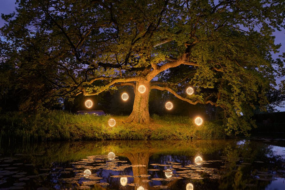 Outdoor hanging lights - Sphere / Solar Sphere - LIGHT STYLE LONDON