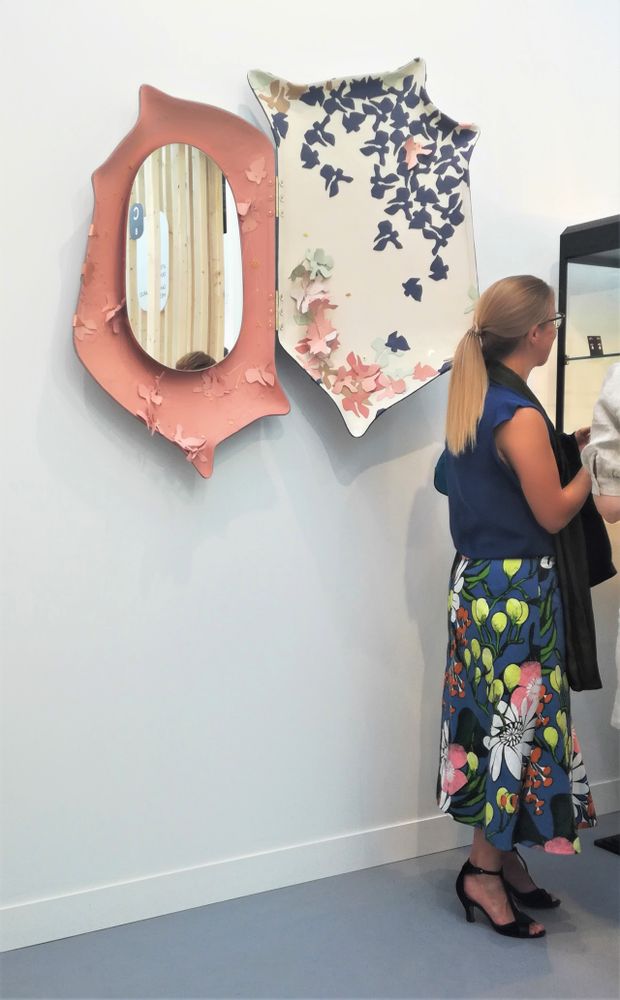 Mirrors - Honey Mirror - MARIE BARTHES
