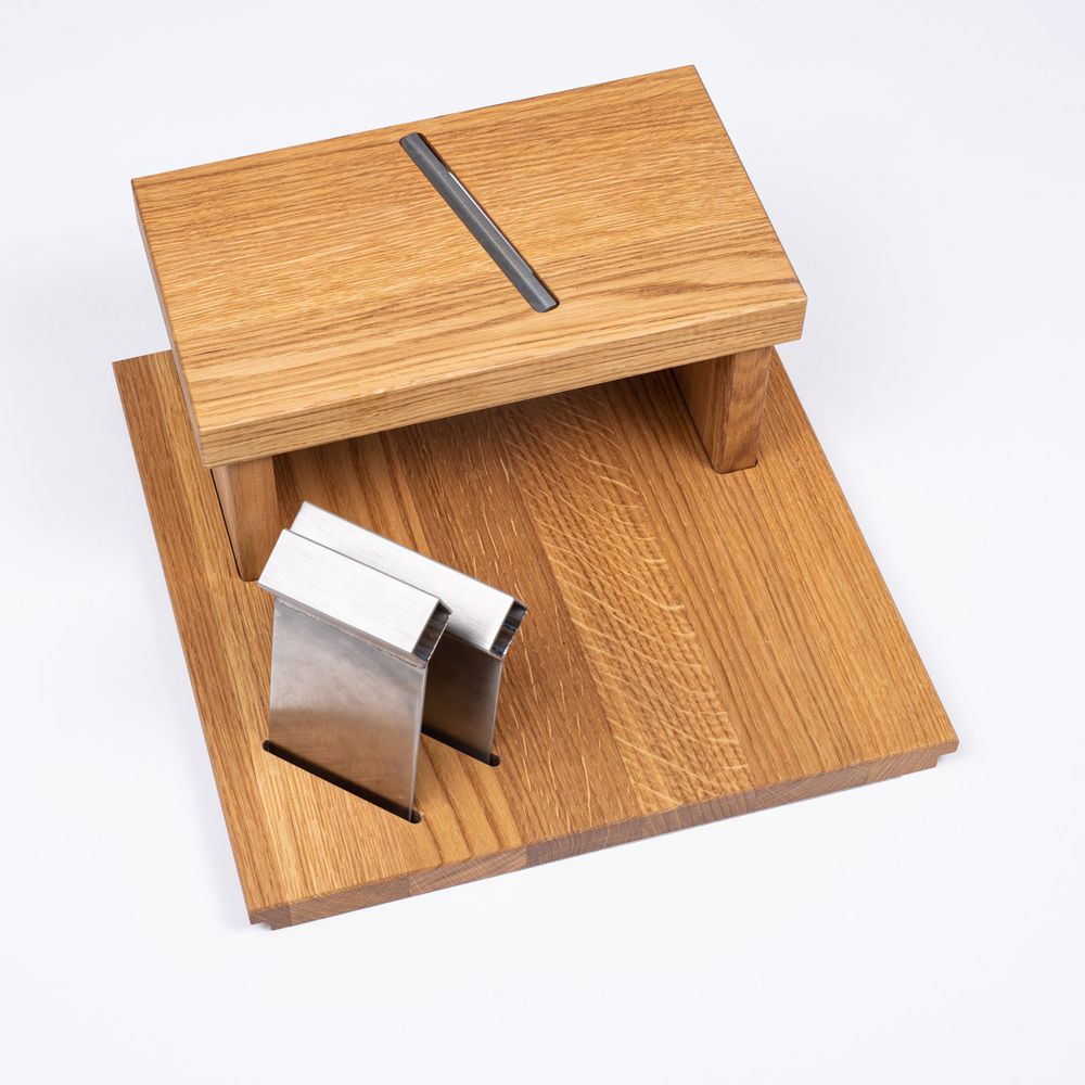 Wine accessories - Wooden board insert "Cheese board with design knife and cheese slicer" for "a la carte" design barbecue table - A LA CARTE DESIGN