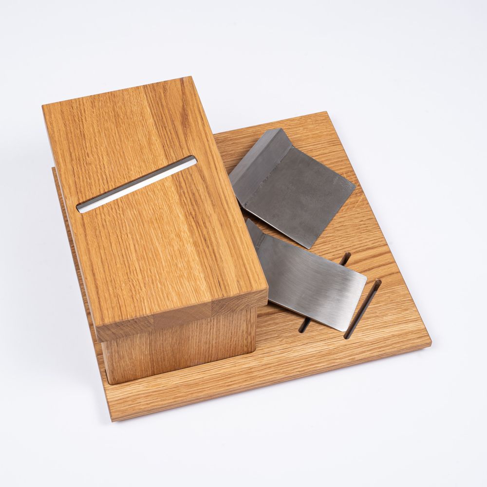 Wine accessories - Wooden board insert "Cheese board with design knife and cheese slicer" for "a la carte" design barbecue table - A LA CARTE DESIGN