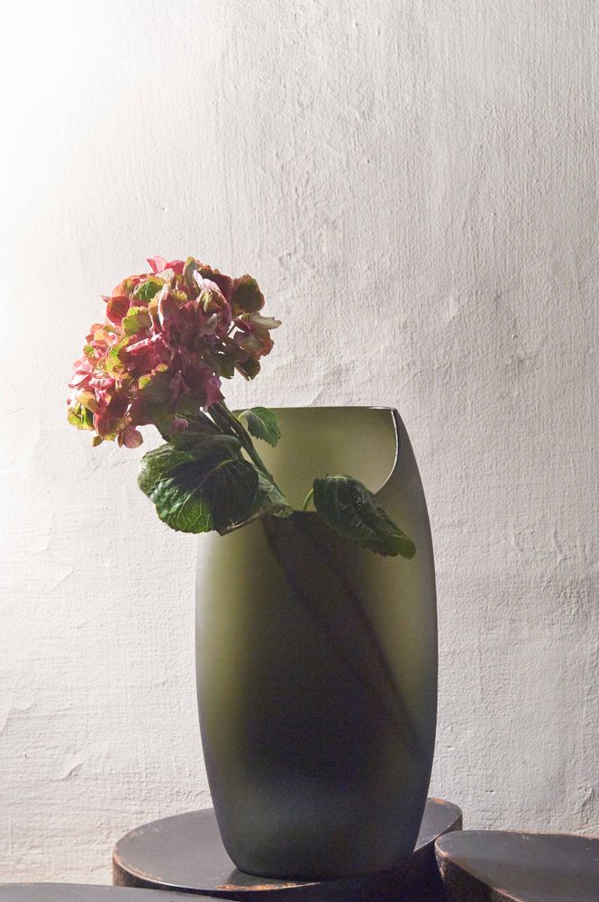 Vases - Flat half moon vase (small & Large) - 3,CO