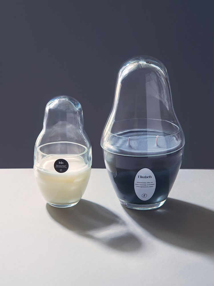Objets design - Bougie en cire de coco en verre soufflé à la main - Matriochka minimal - Femme Large Elisabeth - FLAME MOSCOW