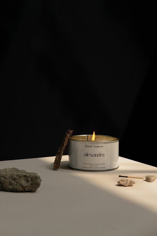 Other office supplies - White Metal signature candle - 350 gr - wide array of scents - FLAME MOSCOW