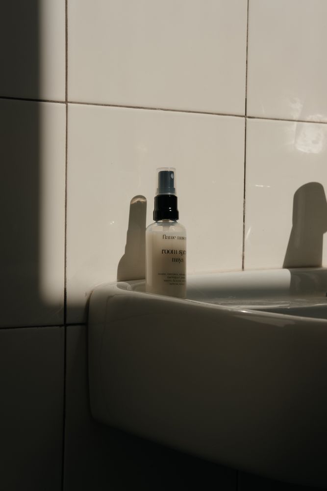Porte-savons - Brume parfumée - spray corps et pièce - sans alcool 50 ml - FLAME MOSCOW
