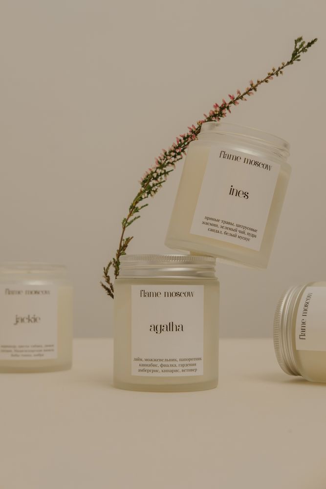 Papeterie bureau - Matte Candle - pot en verre bougie parfumée en cire de noix de coco 110gr - FLAME MOSCOW