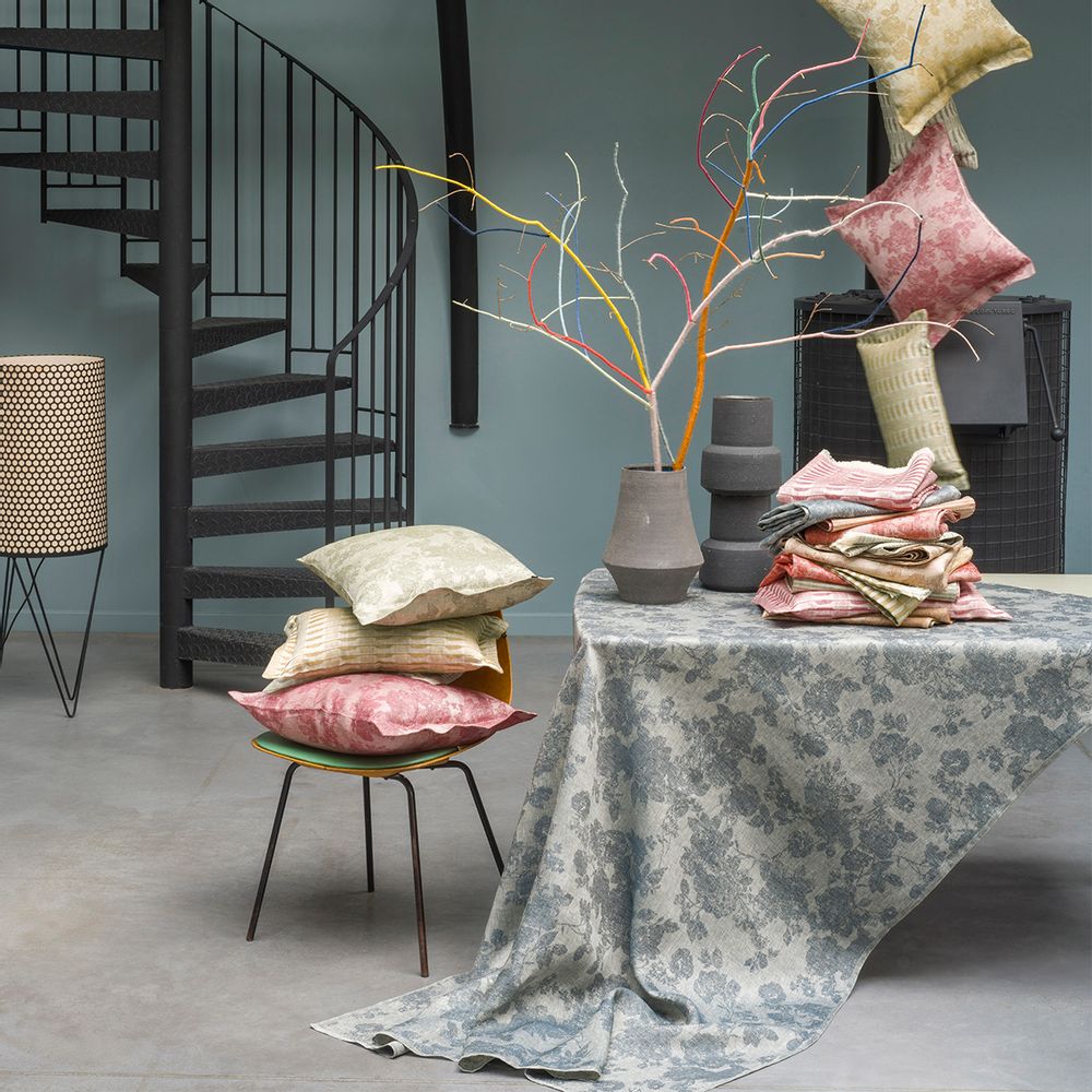 Fabric cushions - CASUAL - LE JACQUARD FRANCAIS