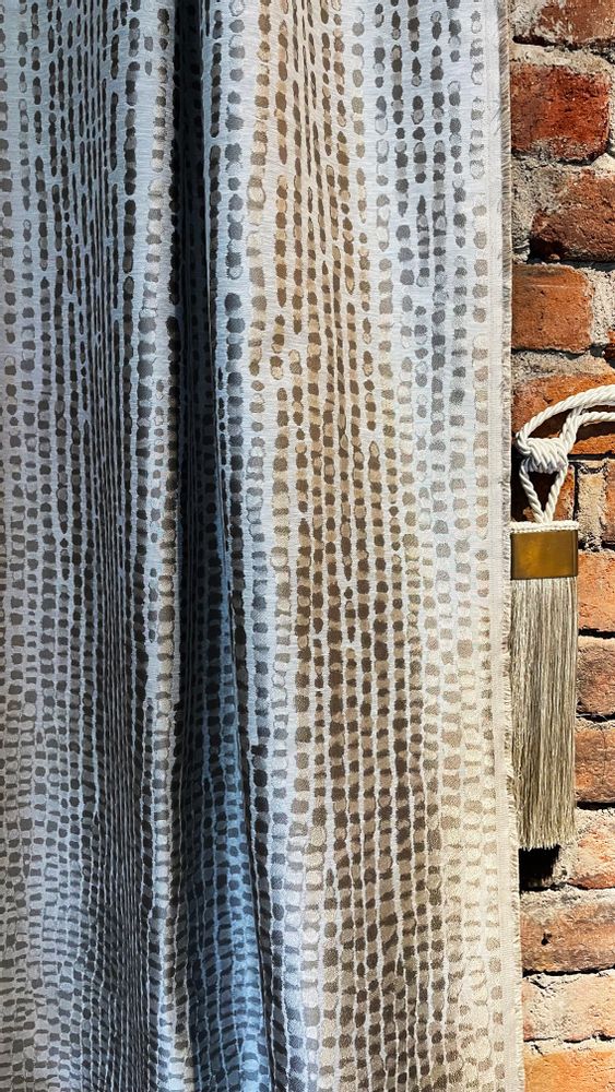 Curtains and window coverings - Silt Drapery & Curtain - KANCHI BY SHOBHNA & KUNAL MEHTA