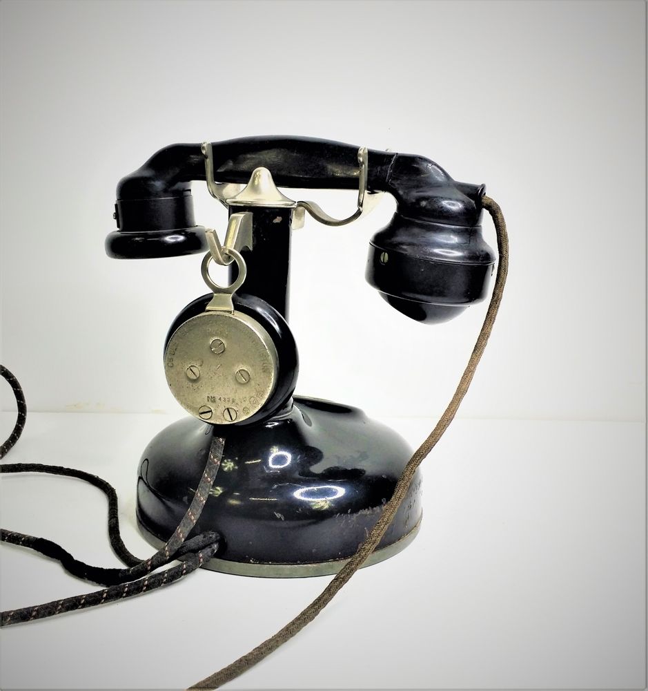 Decorative objects - Bakelite column telephone. - JD PRODUCTION - JD CO MARINE