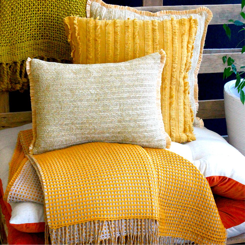 Coussins textile - PLAIN CUSHION WITH FRINGES - PETIT ALO