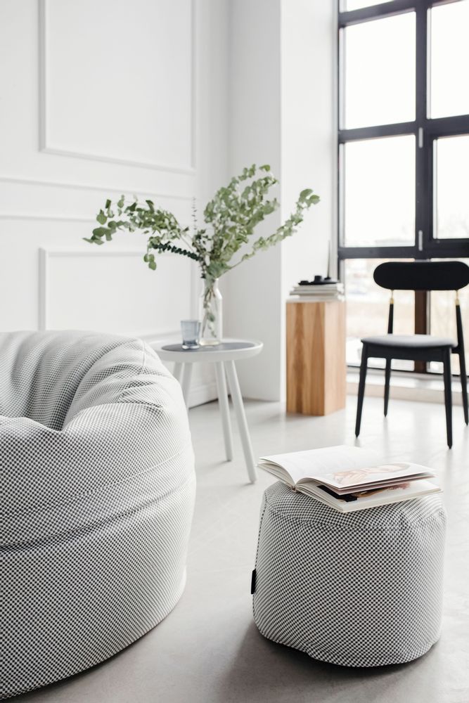 Poufs - Salon CHESS - LITHUANIAN DESIGN CLUSTER