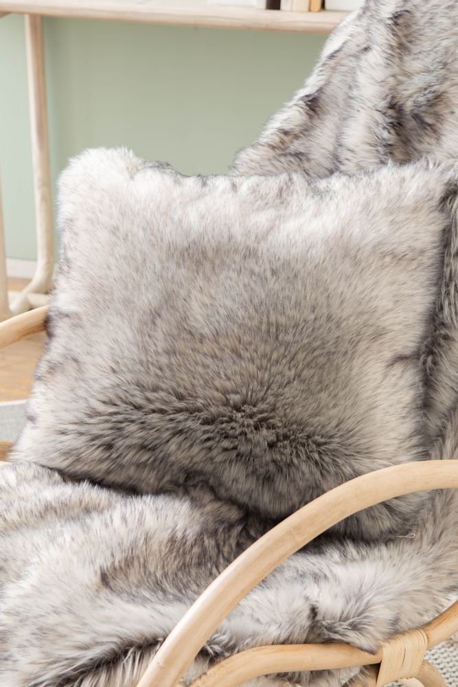 Cushions - Oslo cushion and plaid - AMADEUS