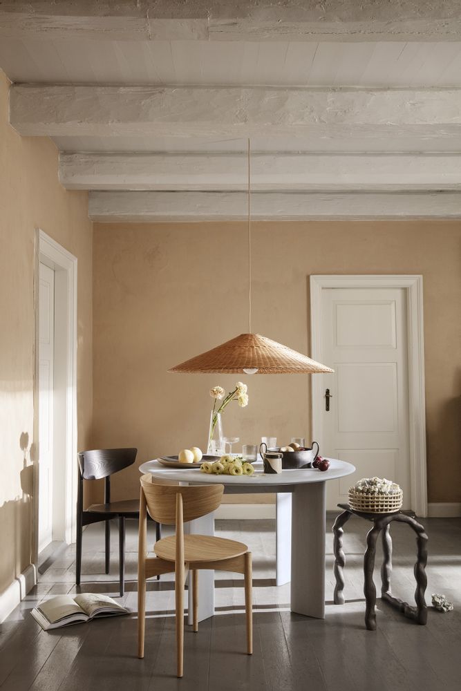 Chaises - Herman Dining Chair Wood - FERM LIVING