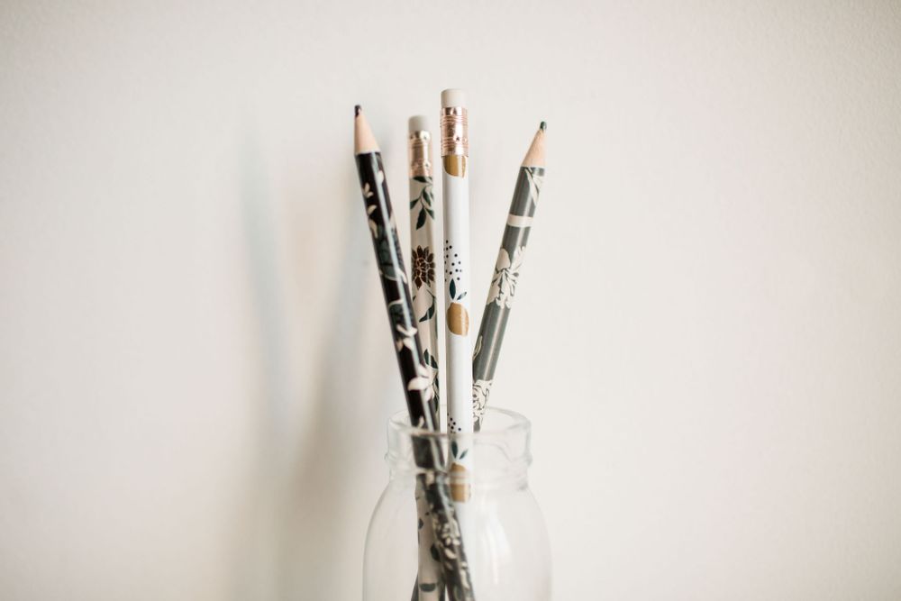 Pens and pencils - Pencil - POUSSIÈRE DES RUES