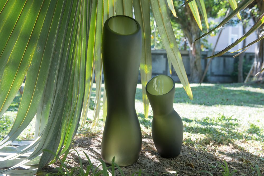 Vases - Hand blown glass. - 3,CO
