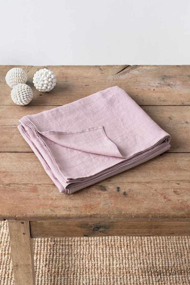 Linge d'office - Nappe en lin de couleur Woodrose - MAGICLINEN