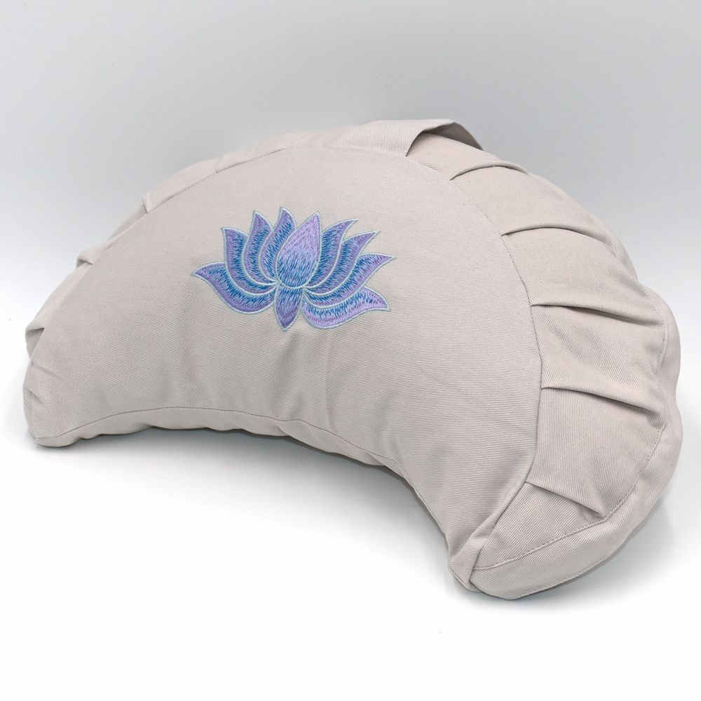 Comforters and pillows - embroidered meditation cushions - BAGHI FAIR LIFESTYLE