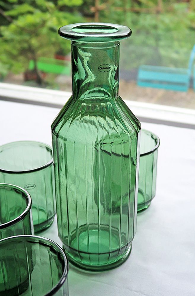 Food storage - Faceta: tumblers and decanters in 100% recycled glass - CAPVENTURE BV