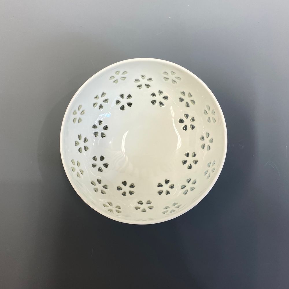Design objects - Suishyobori (crystal carving) bowl - YOULA SELECTION