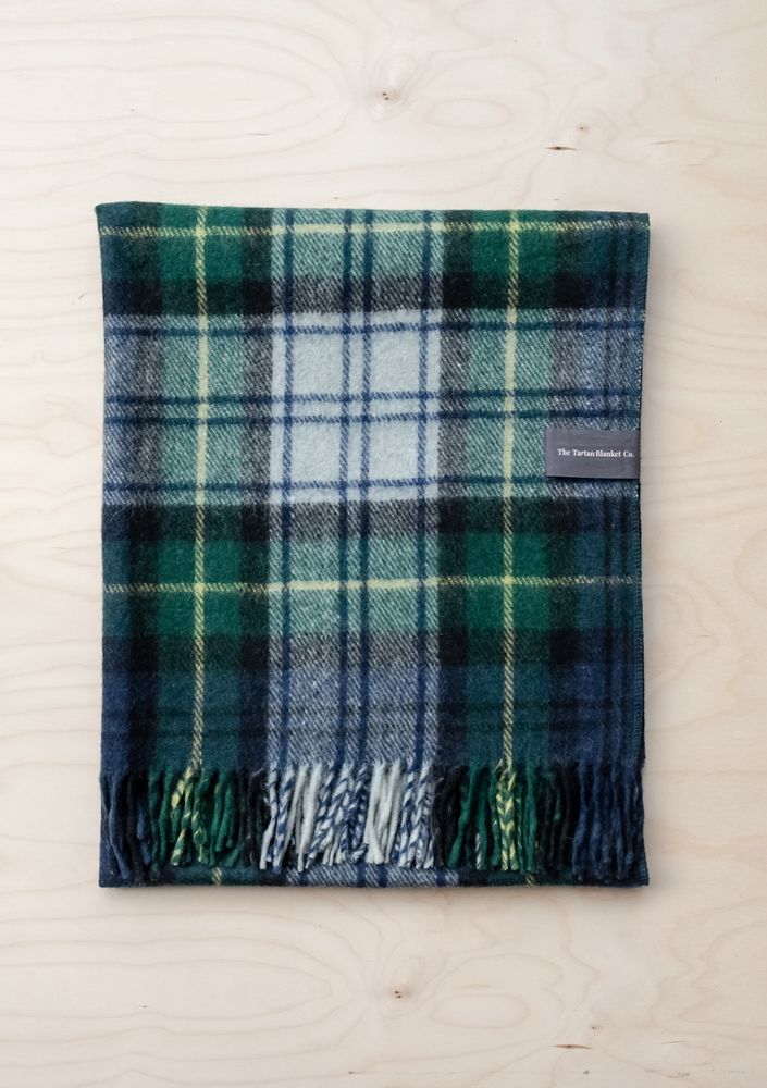 Plaids - Couverture en laine recyclée en robe Gordon Tartan - THE TARTAN BLANKET CO.