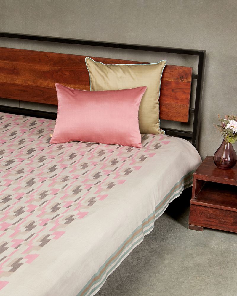 Bed linens - Bilok Pink Bedcover - AADYAM HANDWOVEN