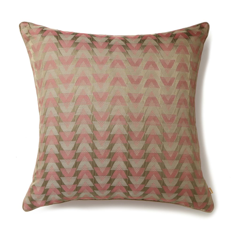 Coussins - Housse de coussin Triangle Rose pâle - AADYAM HANDWOVEN