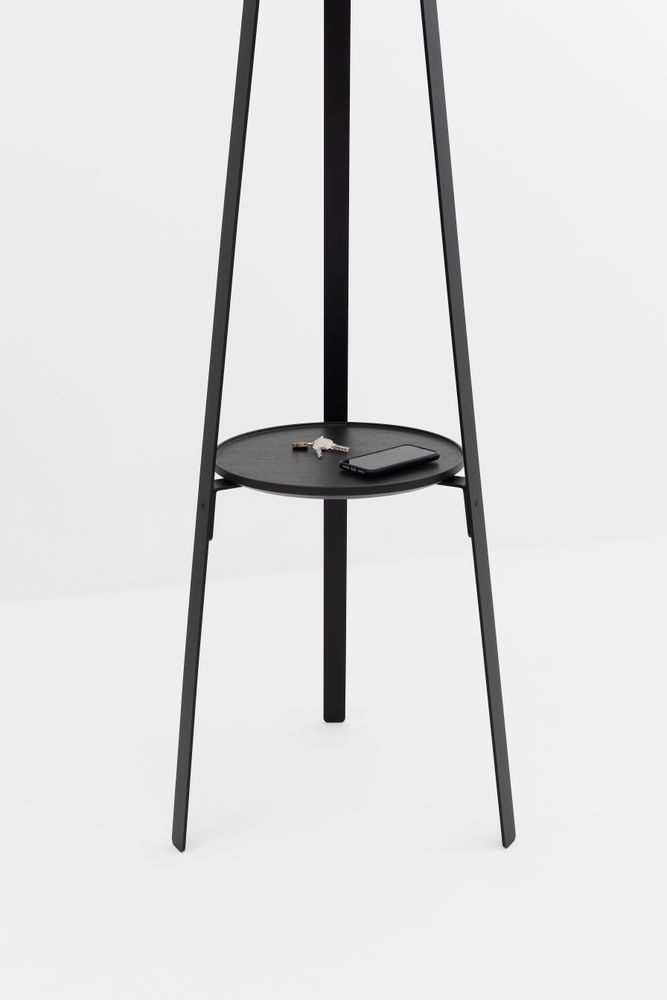 Walk-in closets - Cruso - SPRINGBACK - coat rack & lounge chair - BELGIUM IS DESIGN