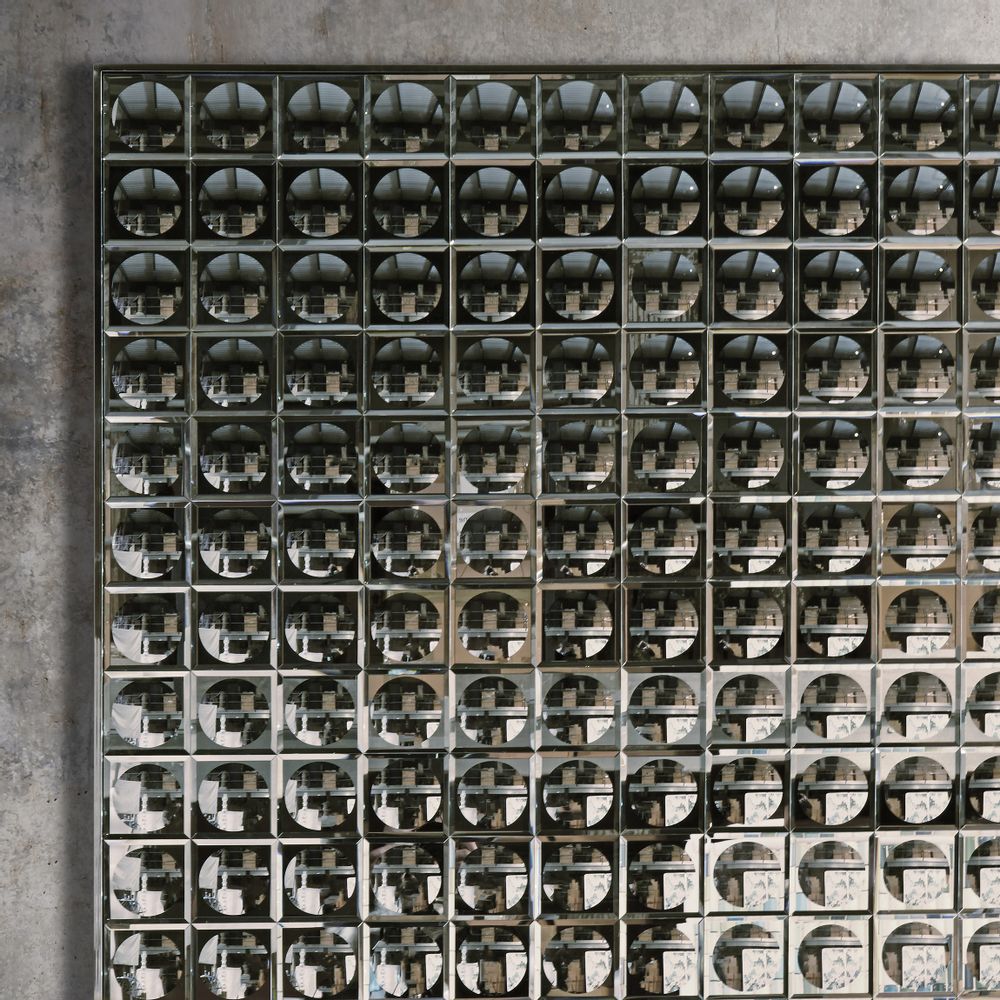 Mirrors - Tribute to Paco - UPAGURU / ATELIERS C&S DAVOY