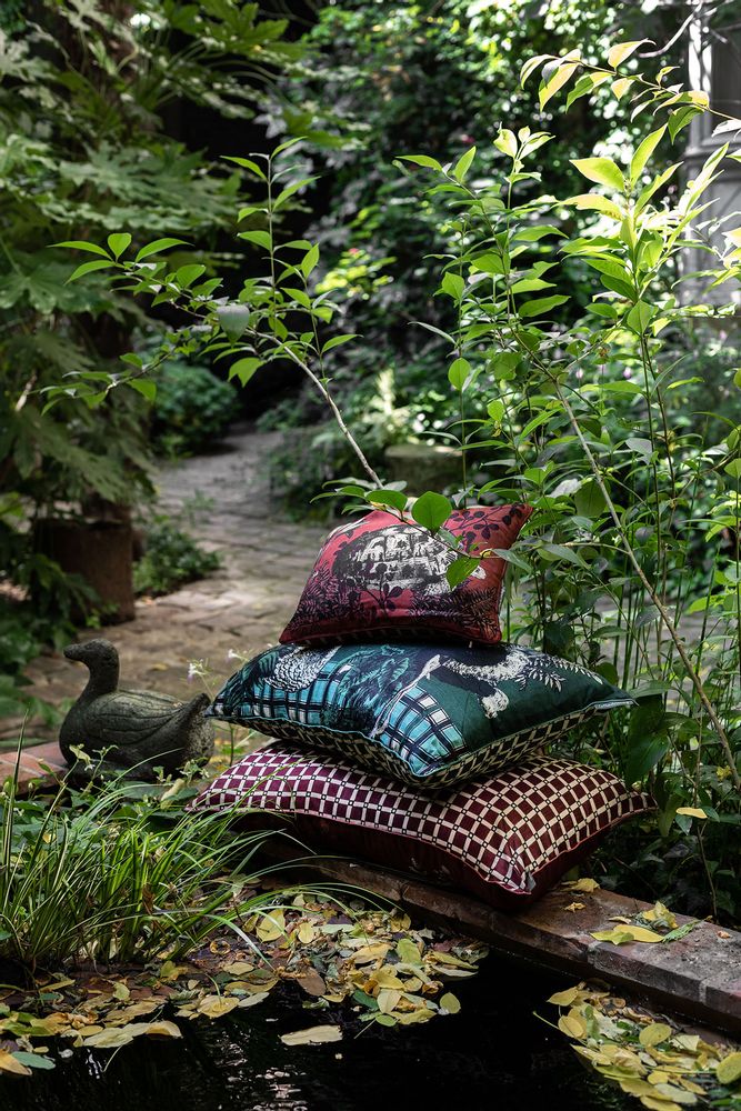 Fabric cushions - Asie central cushions - LE MONDE SAUVAGE BEATRICE LAVAL