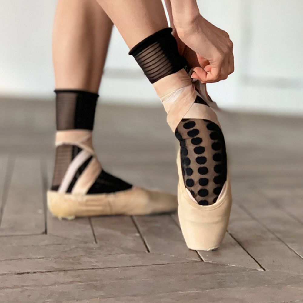Socks - [2ndPALETTE] noir_dot - DESIGN KOREA