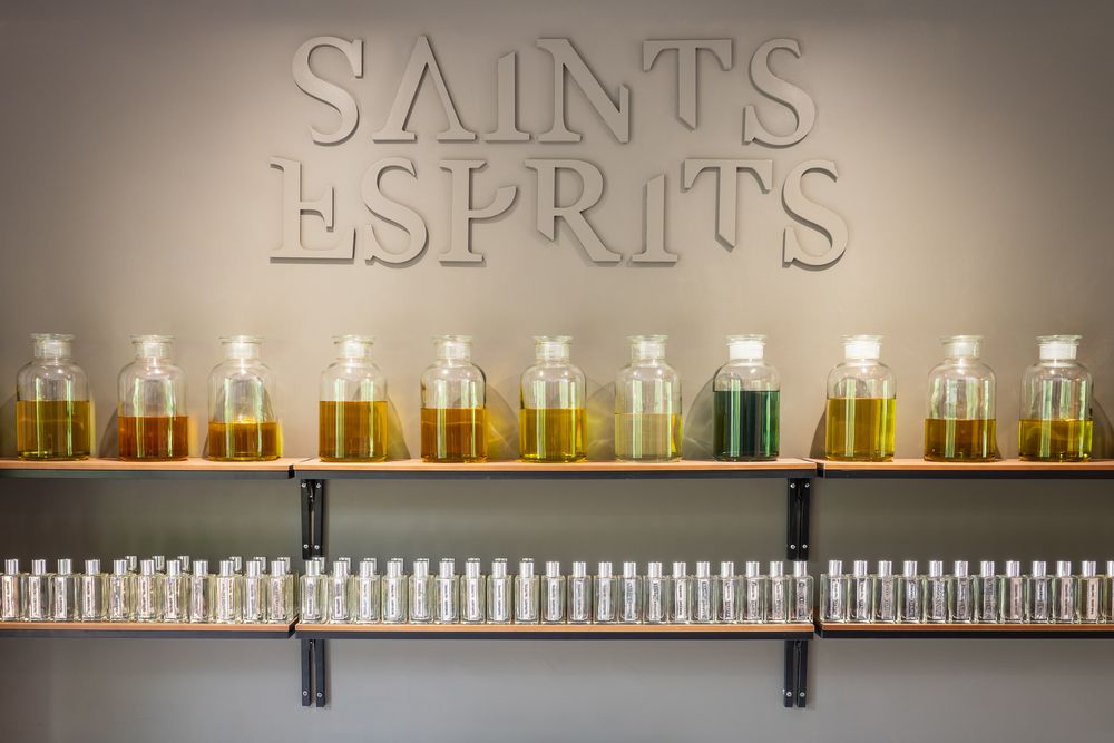 Candles - THE UNTAMED (Forget-me-not and peony) - SAINTS ESPRITS
