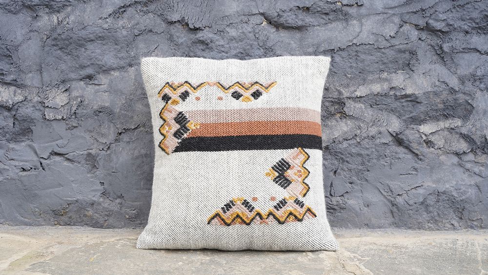Fabric cushions - Cushions ZAMIN - BHUTAN TEXTILES