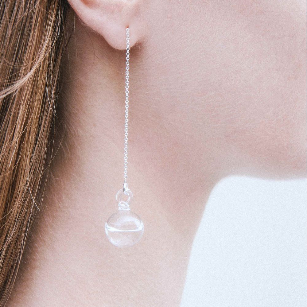 Jewelry - Clear Tiny droplet earring - LAJEWEL