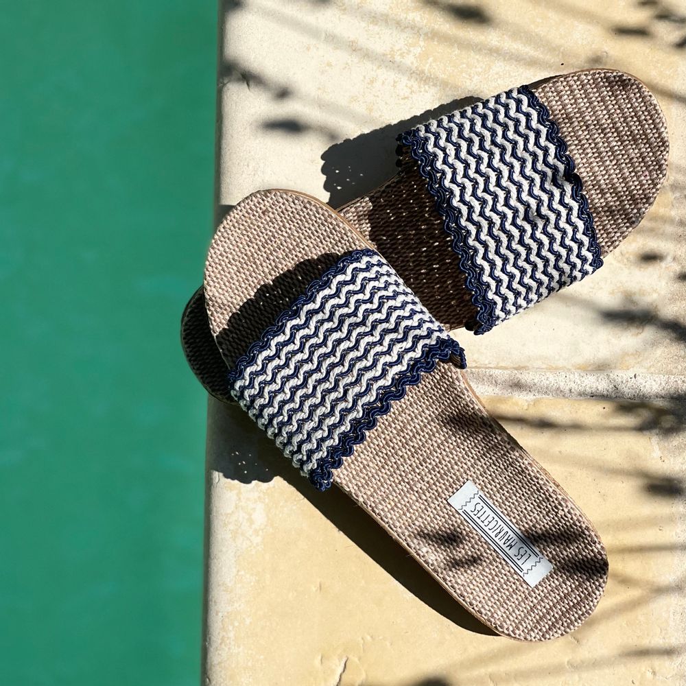 Homewear bien-être - Les Mauricettes de Marthe, claquettes d'été pour femme coloris bleu - LES MAURICETTES