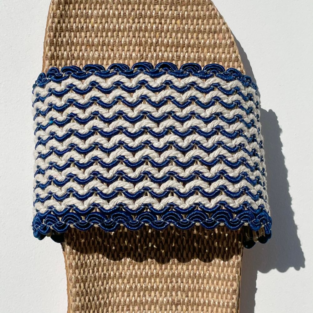 Homewear bien-être - Les Mauricettes de Marthe, claquettes d'été pour femme coloris bleu - LES MAURICETTES