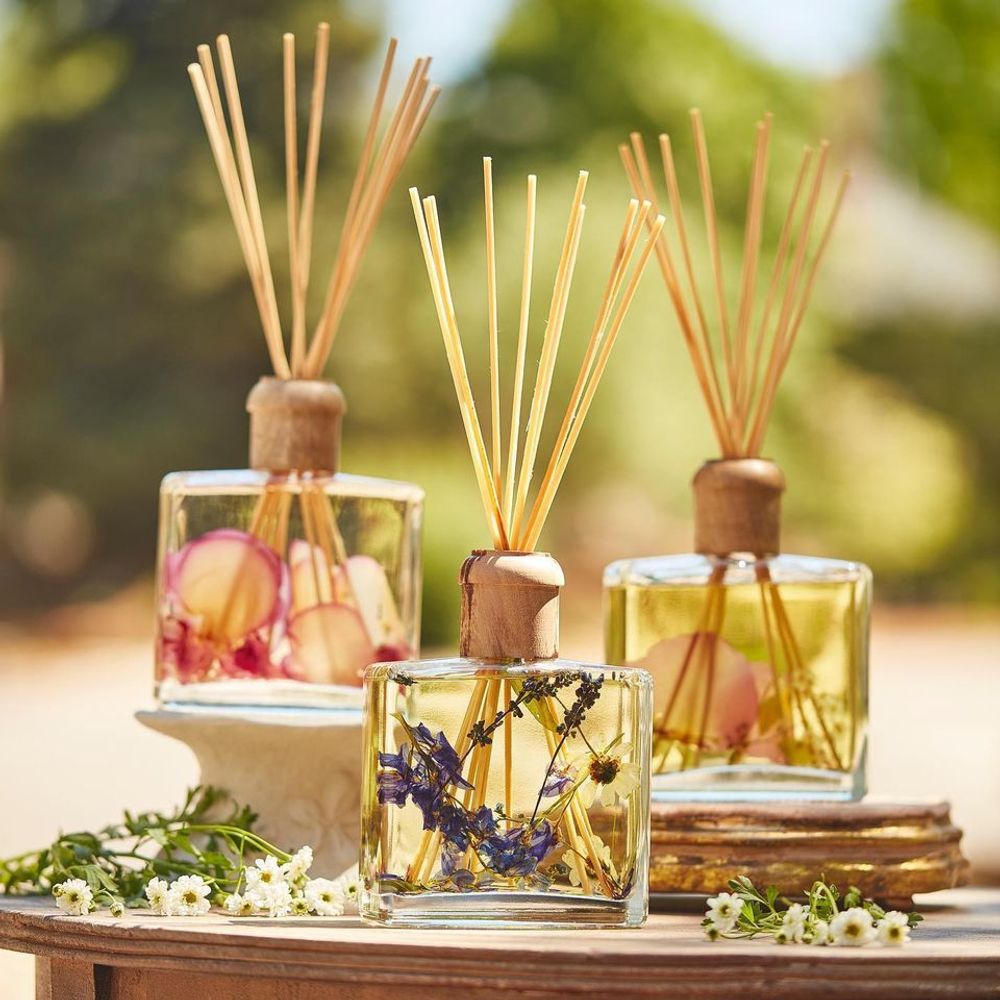 Christmas garlands and baubles - Rosy Rings Botanical Reed Diffuser - ROSY RINGS