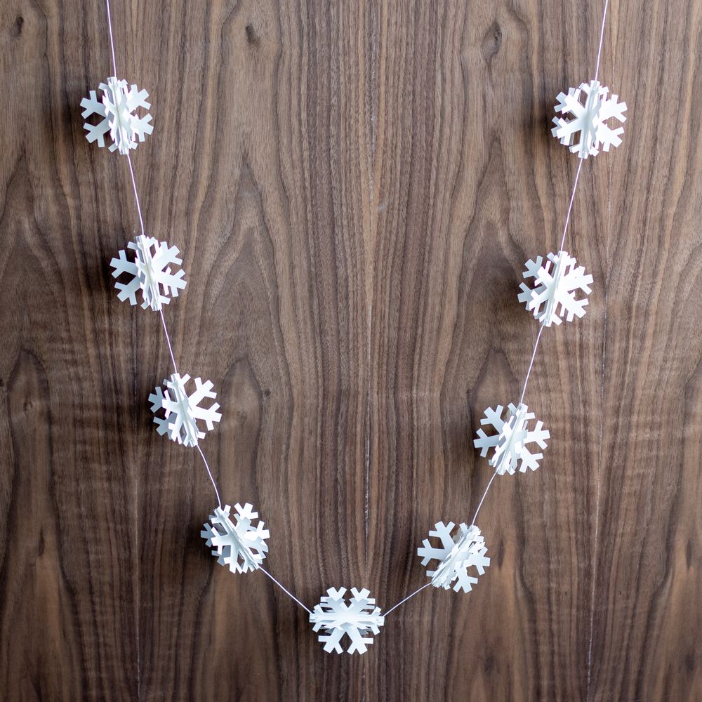 Other Christmas decorations - Snowflake Mobile - Garland - LIVINGLY