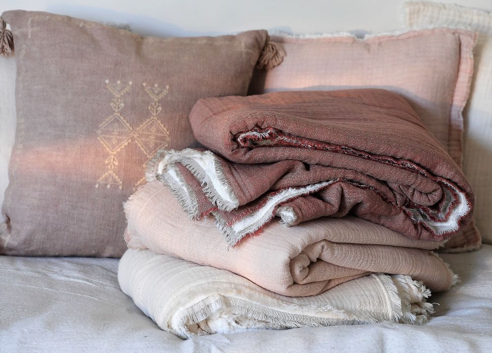 Throw blankets - Celestine cotton gauze throw with sherpa lining - MAISON LILO