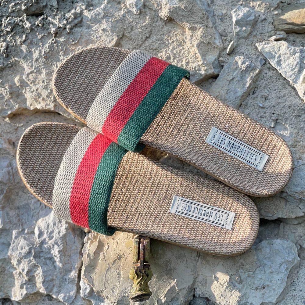 Homewear bien-être - Les Mauricettes de Roland, claquettes homme rayées - LES MAURICETTES