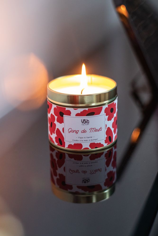 Gifts - 100% Vegan Scented Candle - Fig & Sandalwood - MARGO