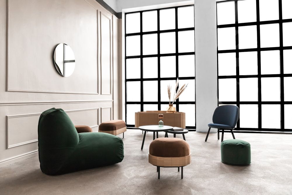 Lounge chairs for hospitalities & contracts - Bean bag Tube Barcelona - PUSKU PUSKU