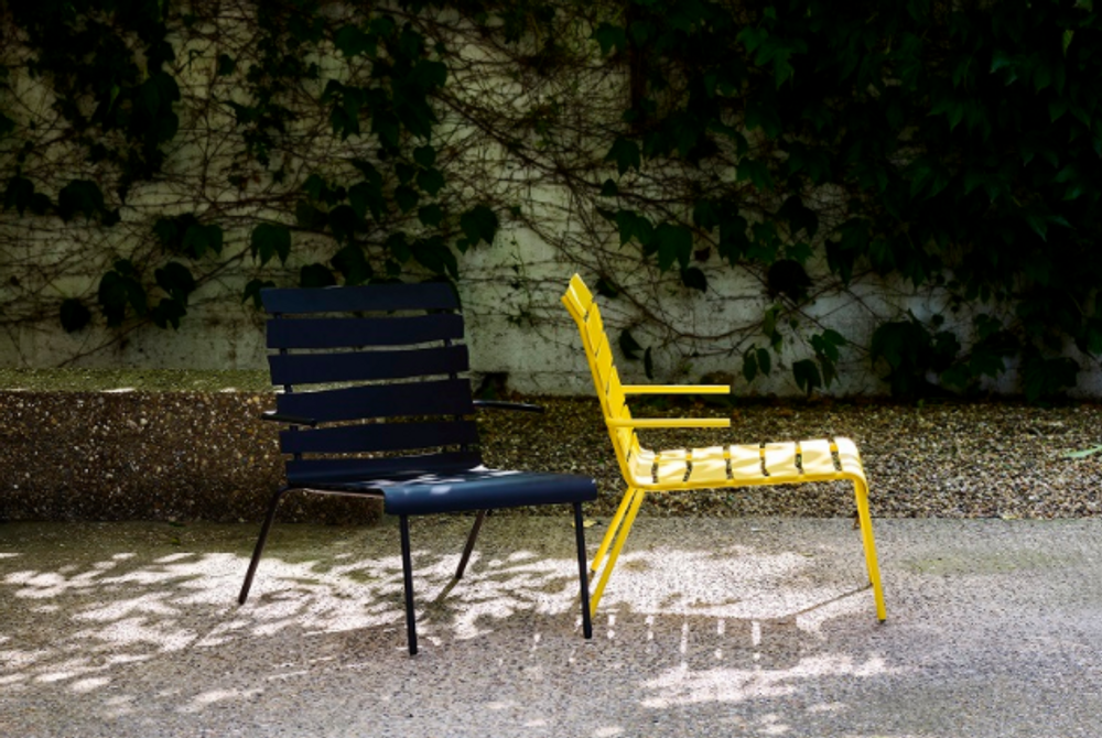 Armchairs - aligned by maarten baas - VALERIE OBJECTS