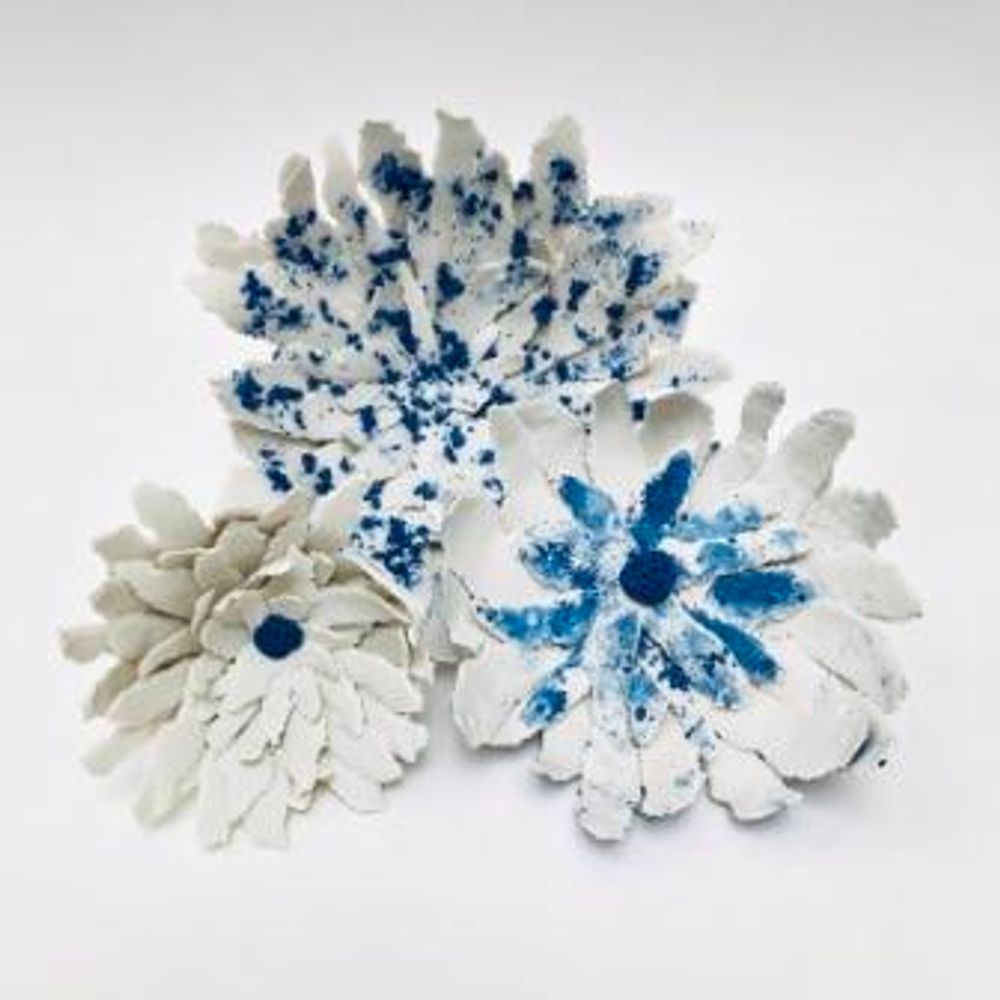 Ceramic - Flower Paper White and Blue Porcelain - GUENAELLE GRASSI